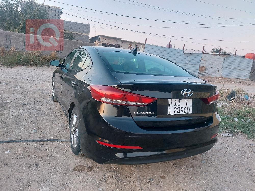 هيونداي النترا